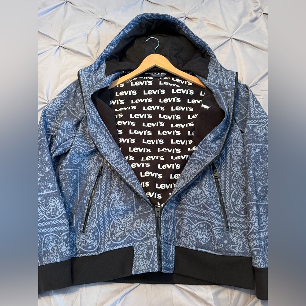 Levi's Men's Hooded Water Resistant Bomber Jacket, Faded Blue Bandana, L